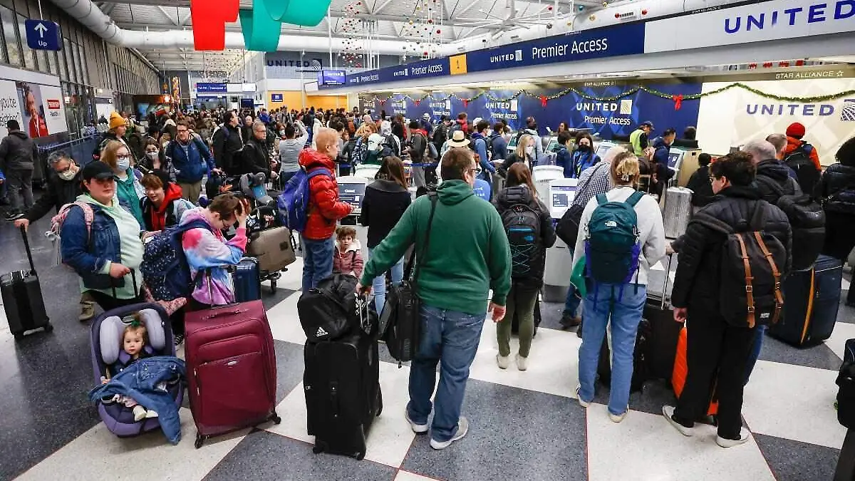 Aeropuerto Chicago afectado tormenta invernal_2